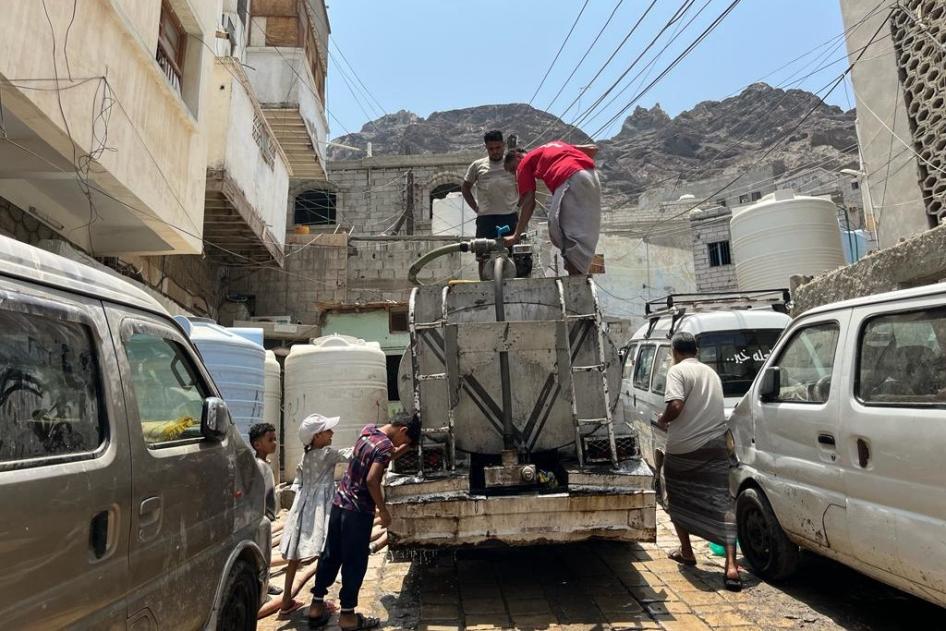 202311mena_yemen_aden_electricity_water_1