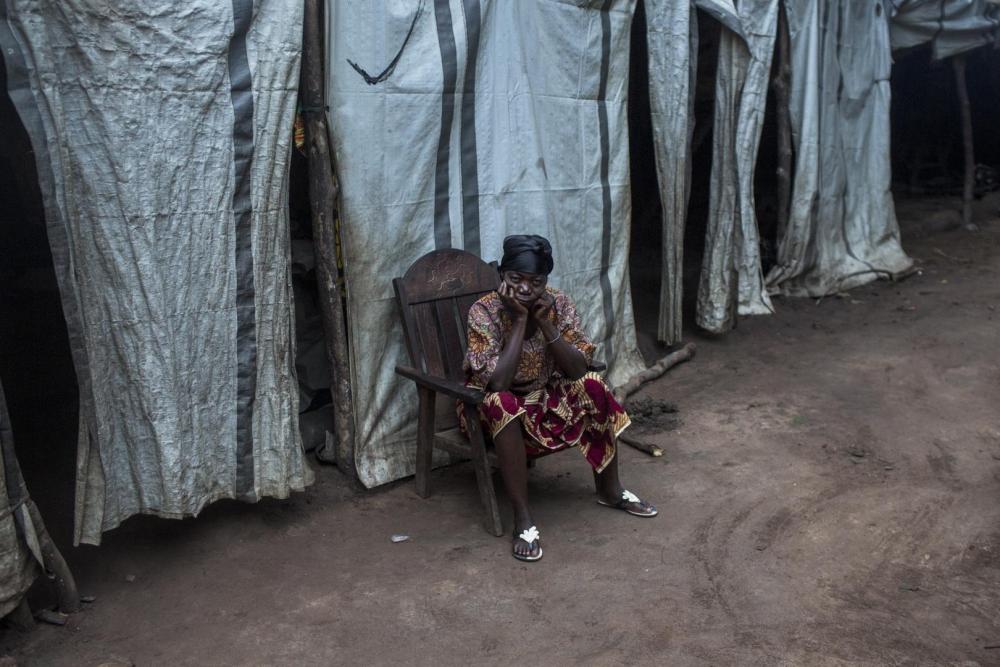Une femme déplacée au principal camp de Batangafo, province de Ouham (République centrafricaine), en août 2015. 