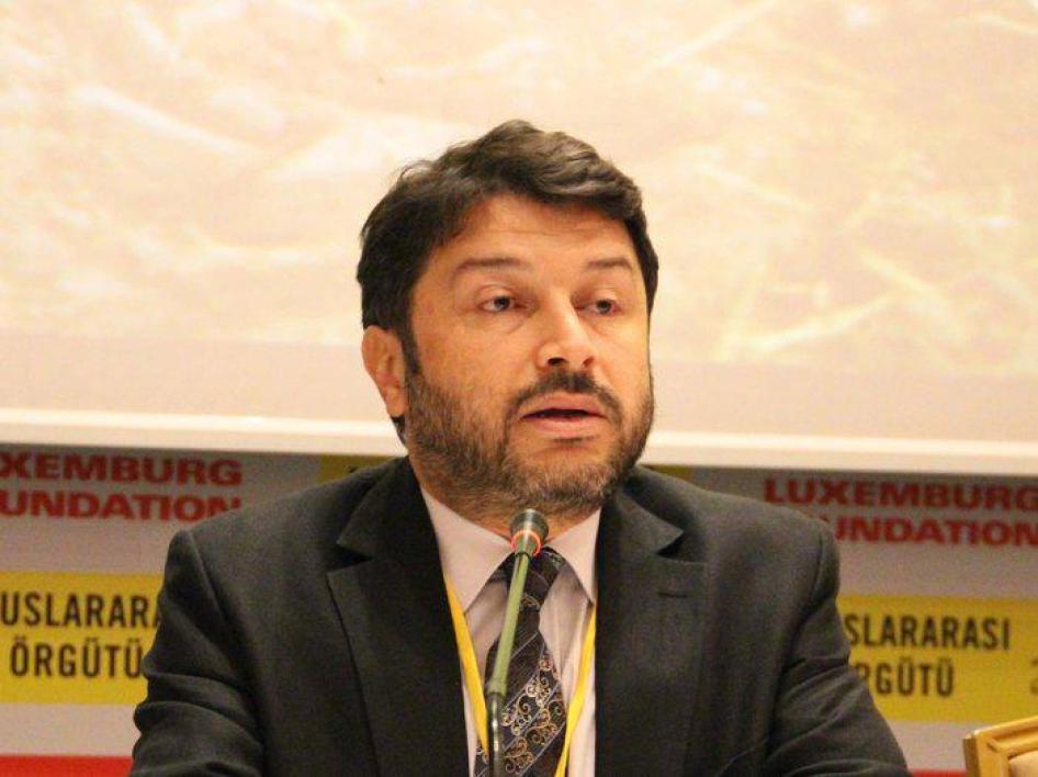 律师兼人权护卫者基利奇（Taner Kılıç），国际特赦组织土耳其分会理事会主席。