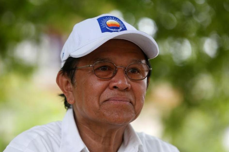 柬埔寨反对党领袖、救国党主席金索卡接受路透社专访留影，柬埔寨波萝勉省，2017年5月28日。