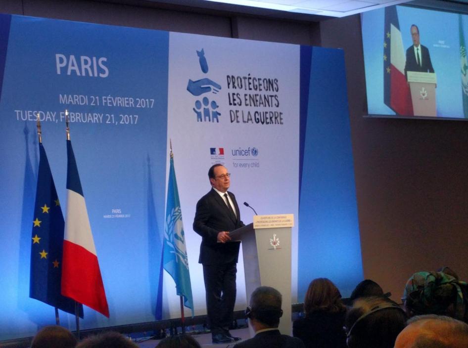 Le président Hollande annonce l'adhésion de la France à la Déclaration sur la sécurité dans les écoles