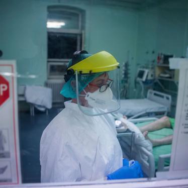 A nurse in protective gear works at the Szent Laszlo Hospital in Budapest, Hungary, during the Covid-19 pandemic, April 27, 2020. 