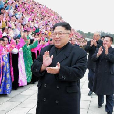 북한:김일성의 생일이 북한 여성들에게는 전혀 경축할 날이 아니다 - North Korea: Kim Il-Sung’s Birthday No Celebration for Women PHOTO