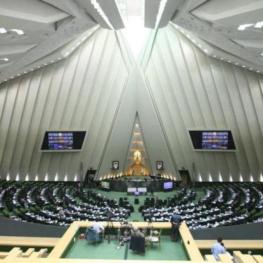 Iranian Parliament approves an amendment to nationality law.