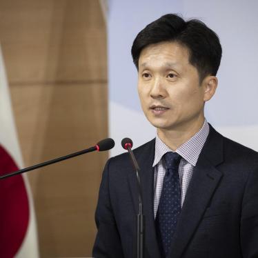 South Korean Unification Ministry spokesman Lee Sang-min briefs the media at a government complex in downtown Seoul, South Korea, Thursday, Nov. 7, 2019. South Korea says it has deported 2 North Koreans after finding they had killed 16 fellow fishermen on